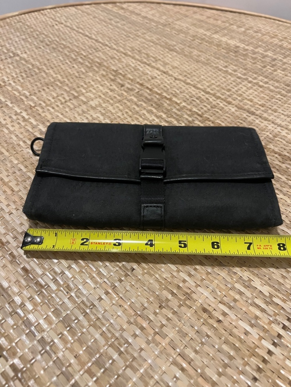 Lululemon Test of Time Travel Wallet Black Removable pouch leather trim repel - Picture 8 of 13